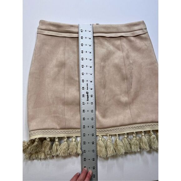 Showpo Dream Life Faux Suede Tassel Mini Skirt Beige Size AUS 12 USA Size 8 - Picture 4 of 8